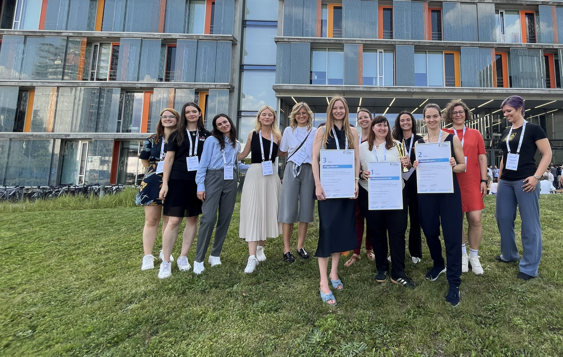 Finalistinnen und Gewinnerinen der bayerischen Finales des Female Founders Contest